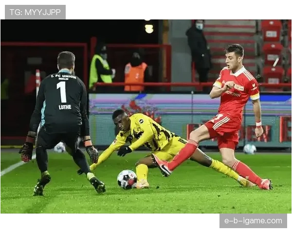 状态回暖！足球赛场上演快意进球与经典对决